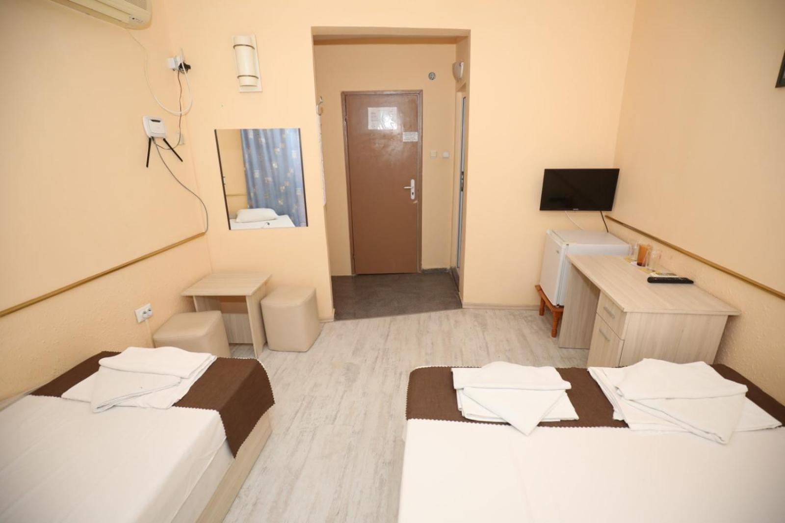 Family Hotel White House Pomorie Ngoại thất bức ảnh