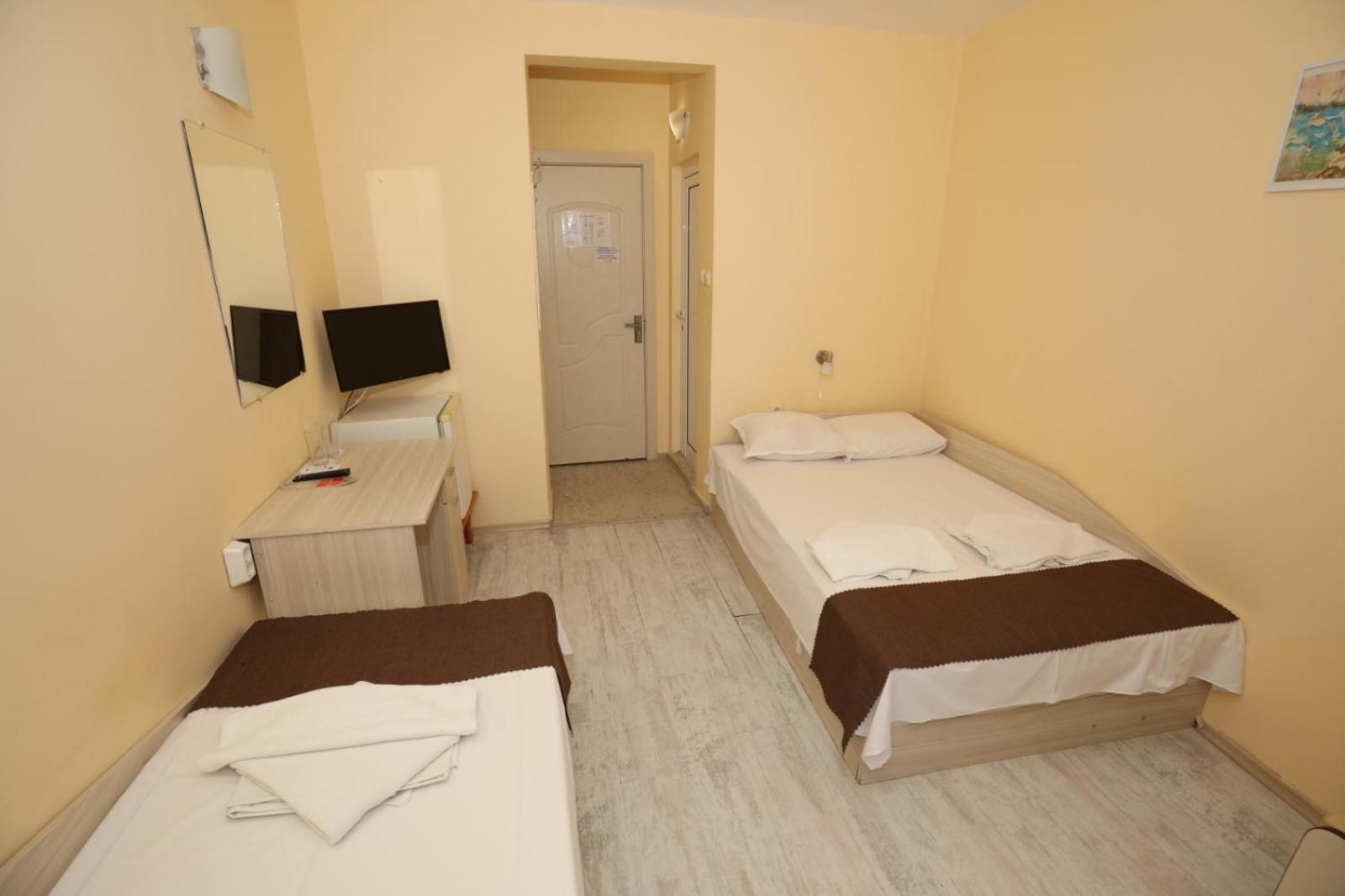 Family Hotel White House Pomorie Ngoại thất bức ảnh