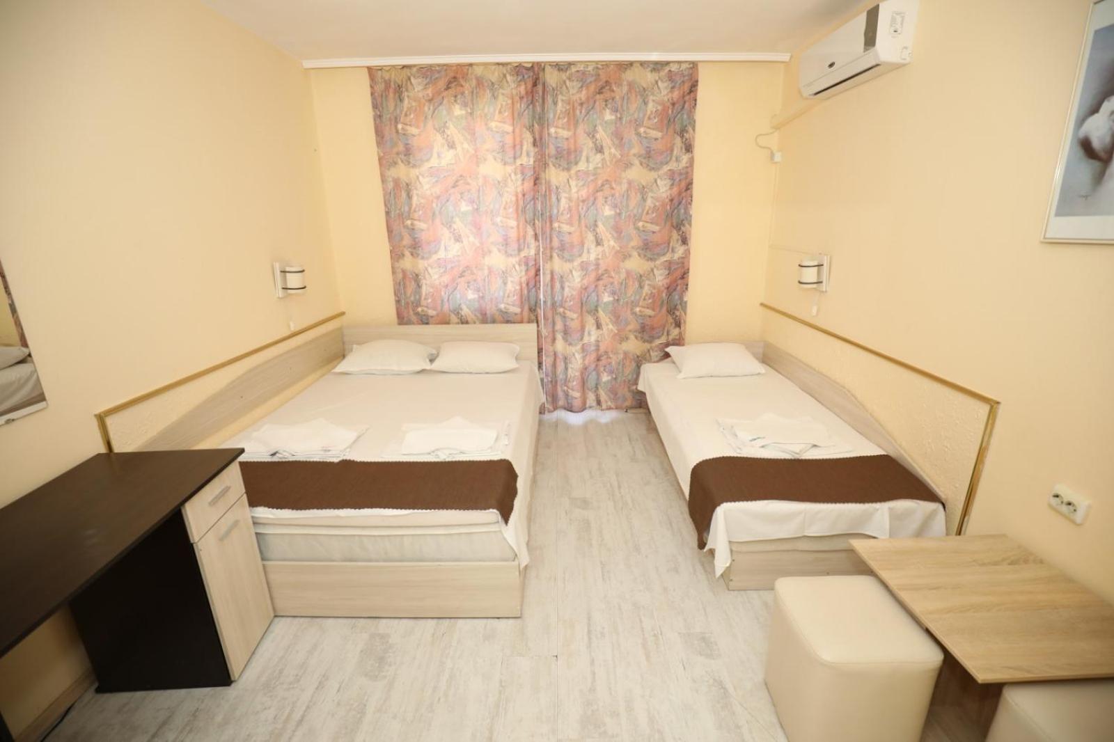 Family Hotel White House Pomorie Ngoại thất bức ảnh
