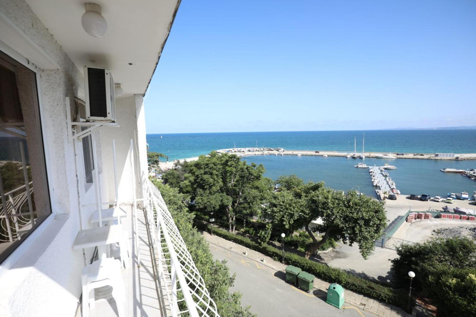 Family Hotel White House Pomorie Ngoại thất bức ảnh